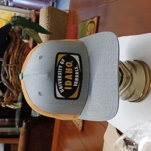 NEW UNIVERSITY OF IDAHO VANDALS CAP
